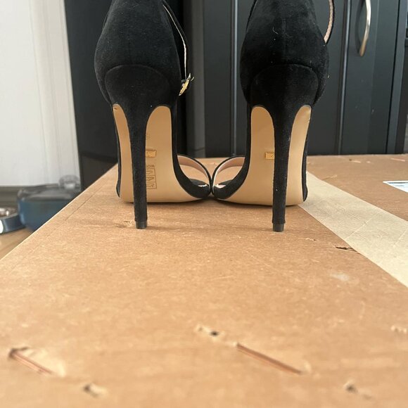 chaussure - Picture 2 of 3